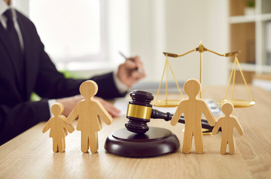 family lawyer​
